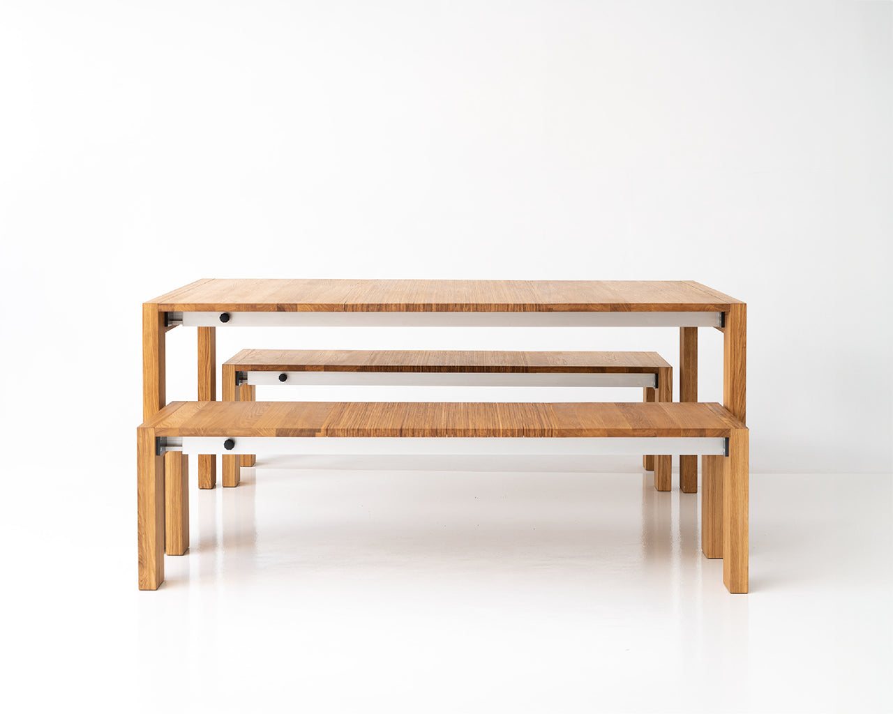 The oak table and two benches, closed