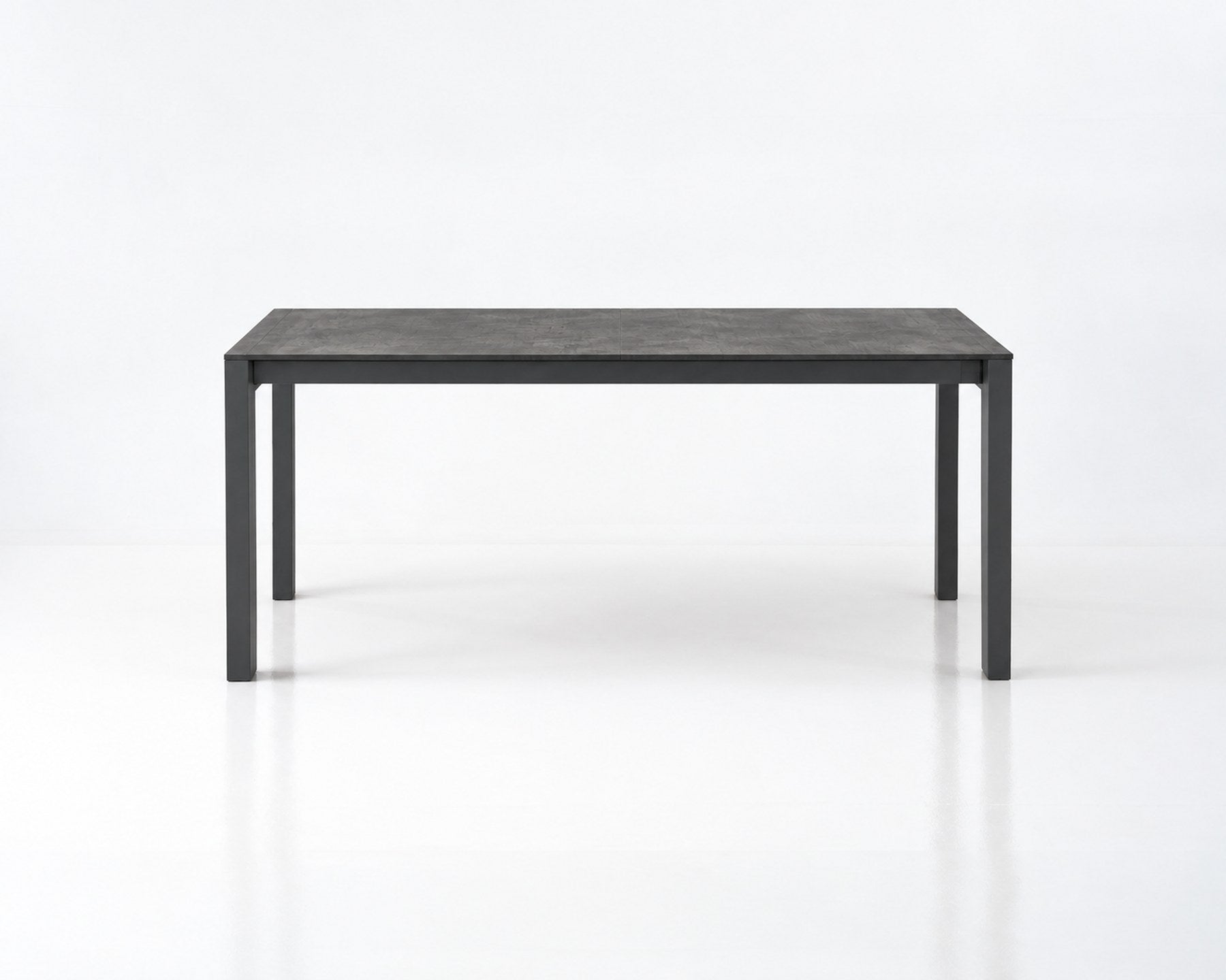 Accordion Table Outdoor, collapsed, front view
