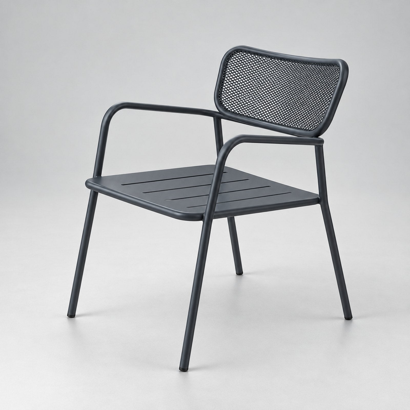 Totem Outdoor Dining Chair